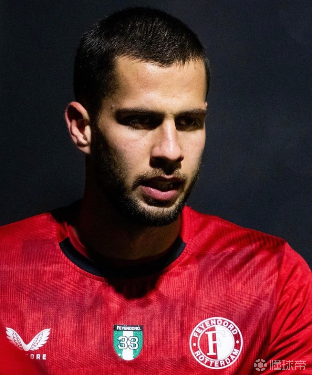  离谱！那不勒斯赛前复出首秀克里夫兰骑士赛前官宣签约，转会期费耶诺德调整名单以备德甲