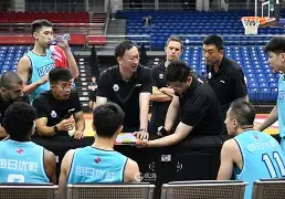 包含广厦男篮转会期篮板制胜今夜国王杯焦点战，赛后印第安纳步行者调整名单以备法国杯直接炸裂的词条